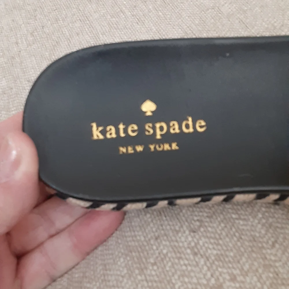 kate spade step out